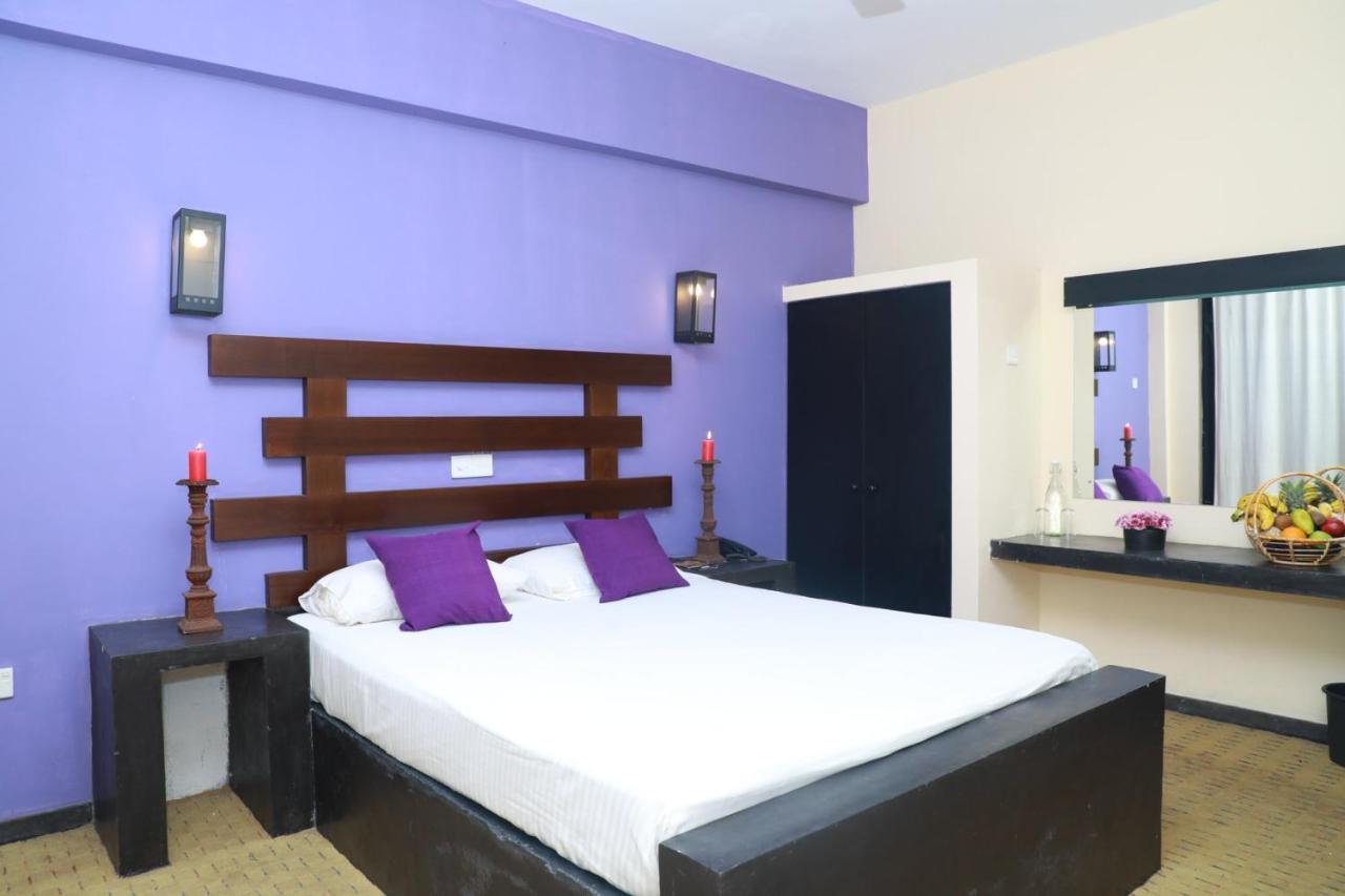Dampe Resort Piliyandala Dış mekan fotoğraf